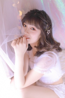大胸女邻居bd
